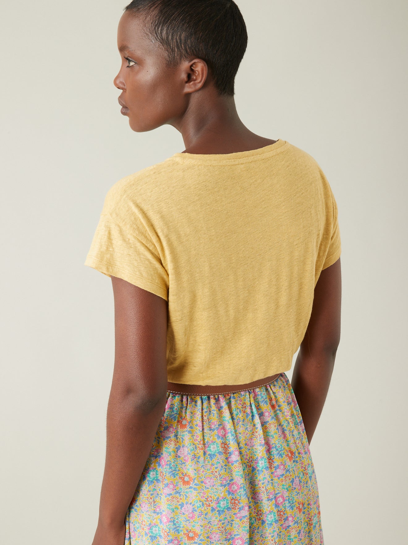 Linnen damesshirt met ronde hals