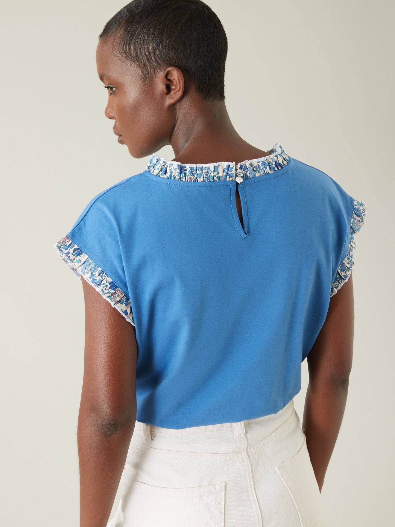Damesshirt in Liberty met ruchekraag - biokatoen