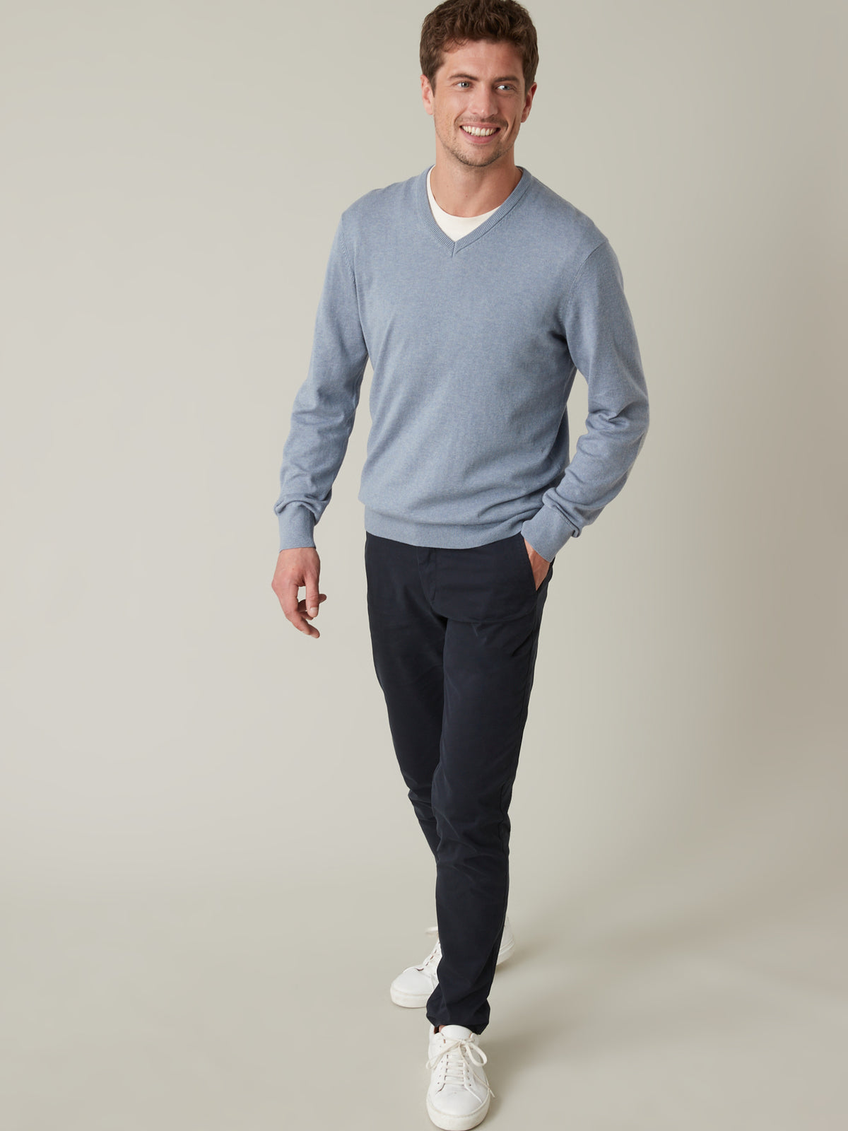 Pull col V homme coton, soie et cachemire