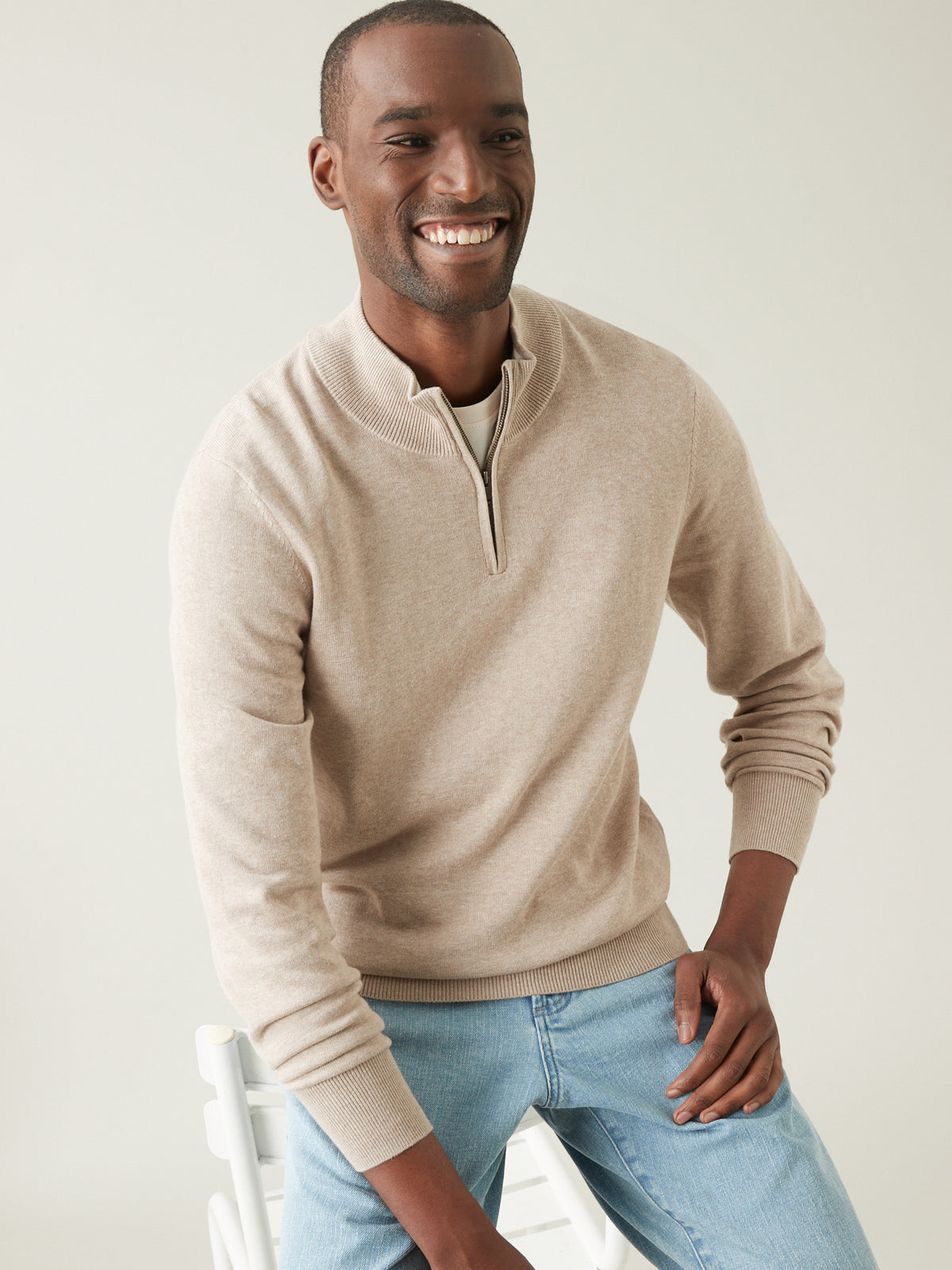 Pull homme col montant zippé