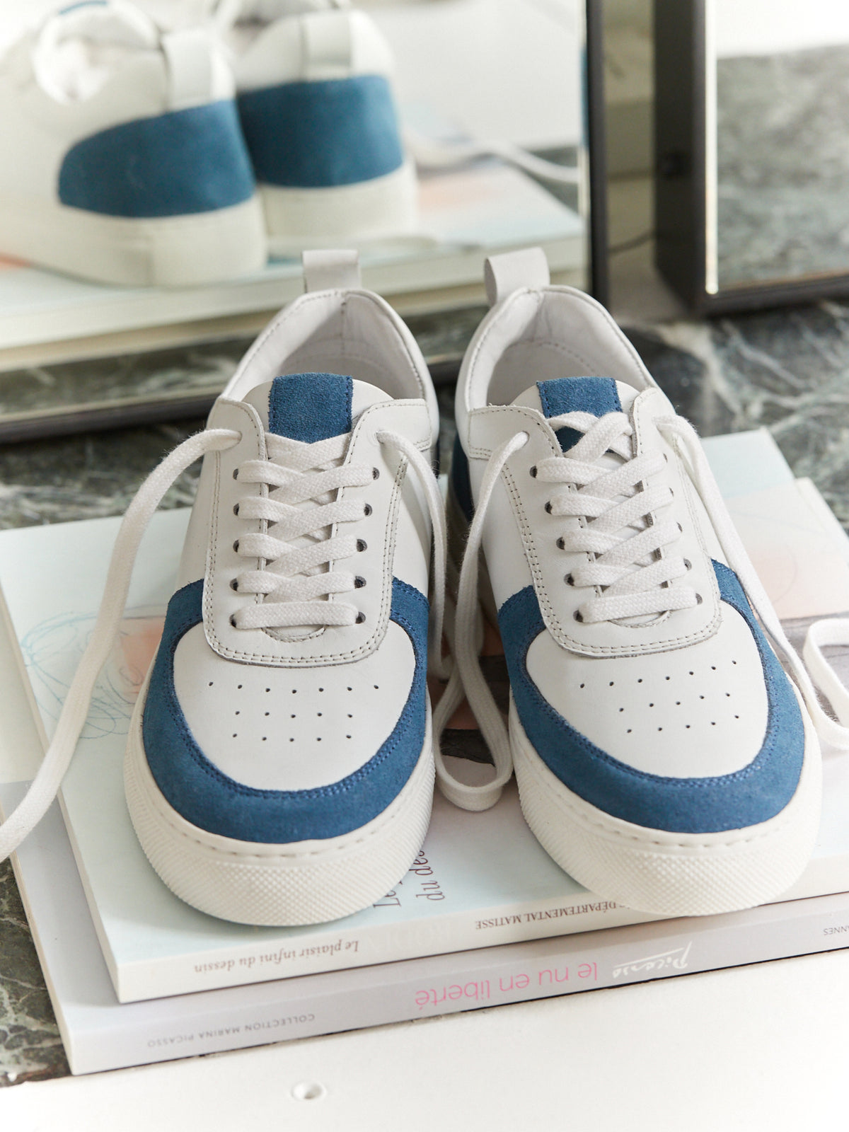 Baskets lacées cuir femme