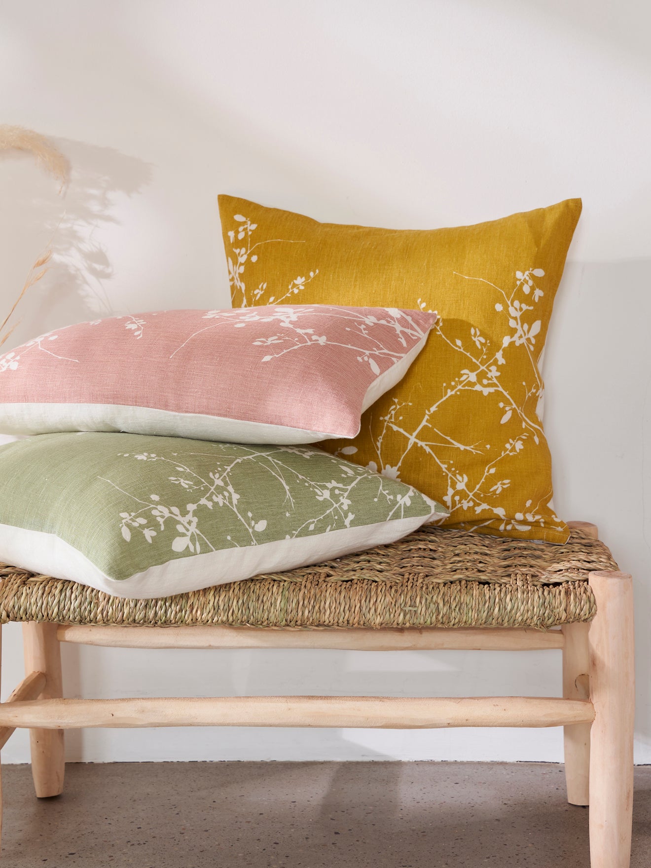 Housse de coussin fleurie pur lin