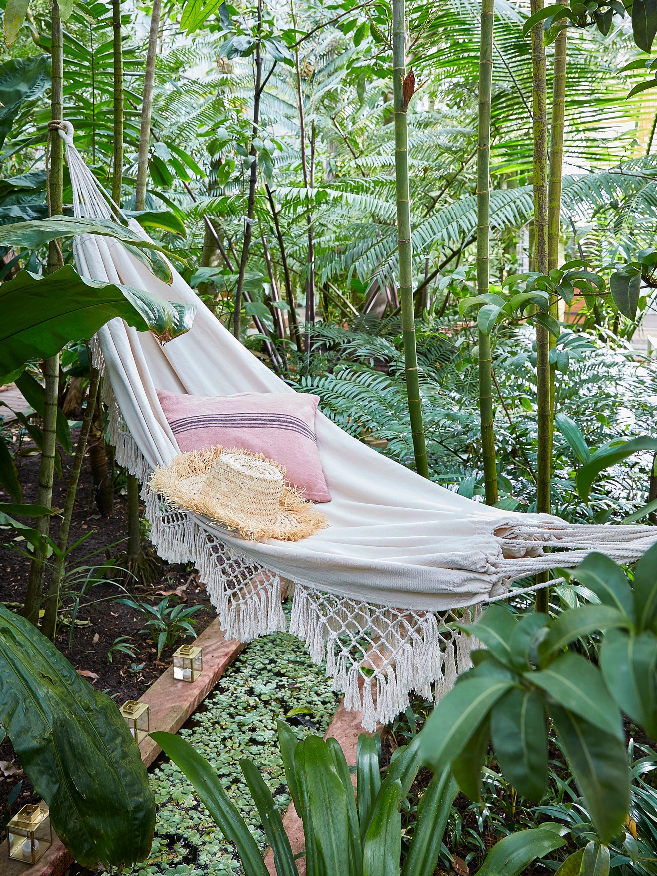 Hamac en toile et macramé