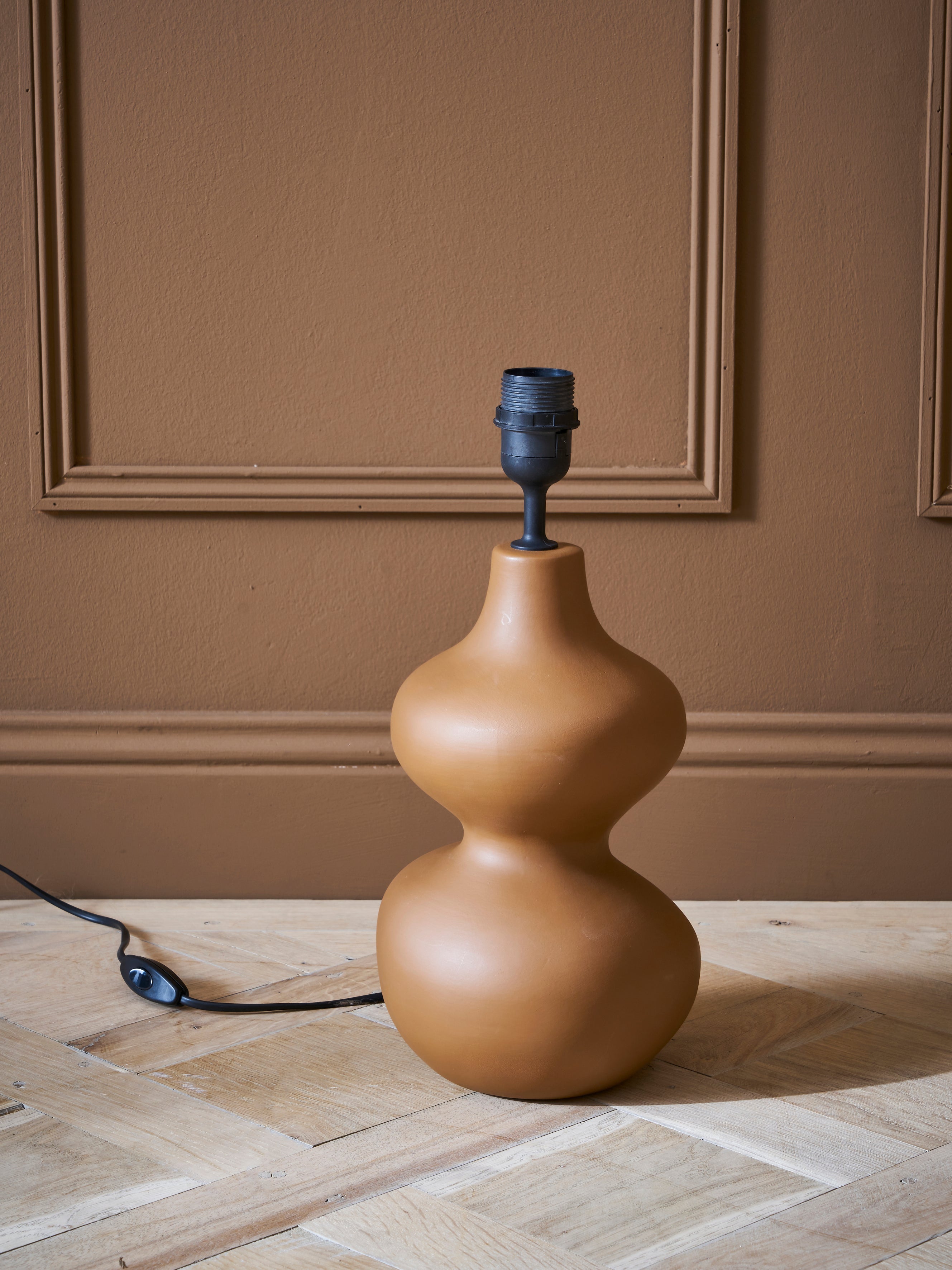 Collection exclusive Cyrillus X Homata - Pied de lampe céramique WAB