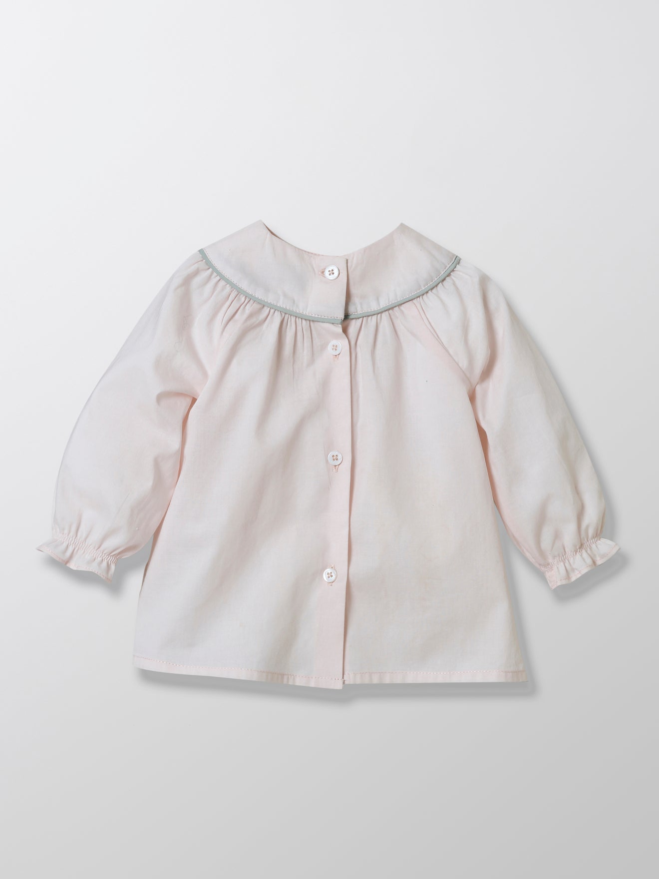 Blouse Bébé brodée à la main