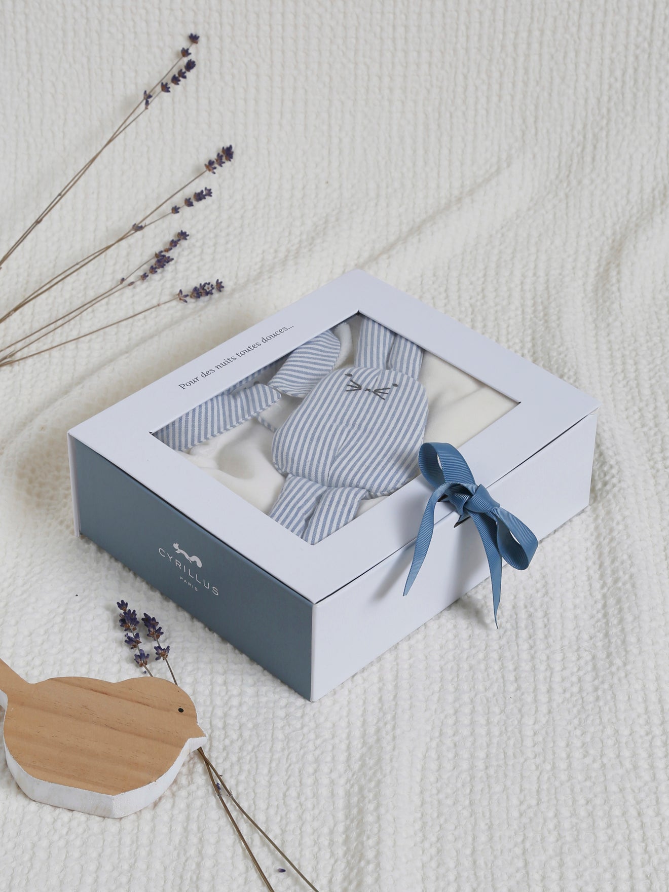 Coffret cadeau bébé : dors-bien en velours et son doudou