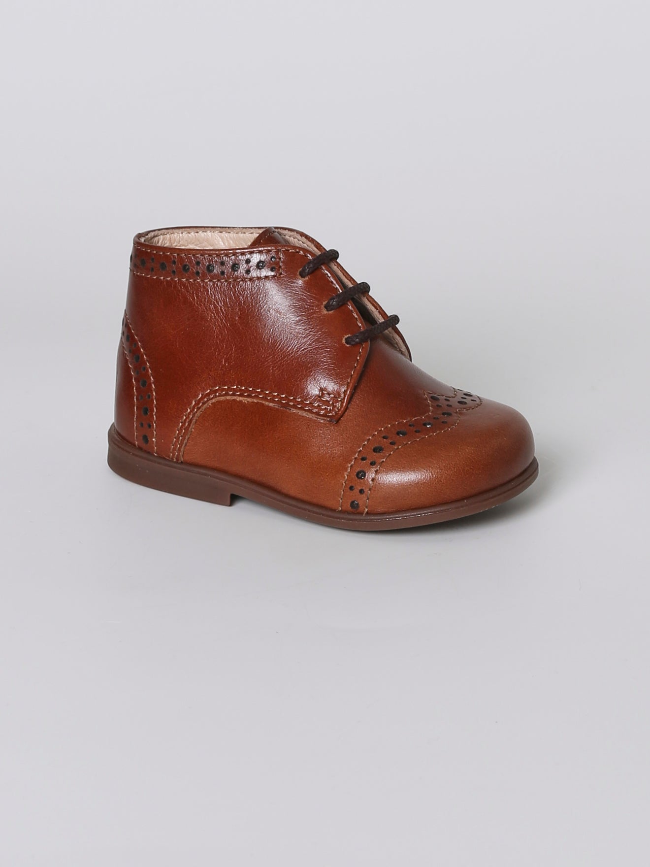 Bottines bout fleuri en cuir bébé