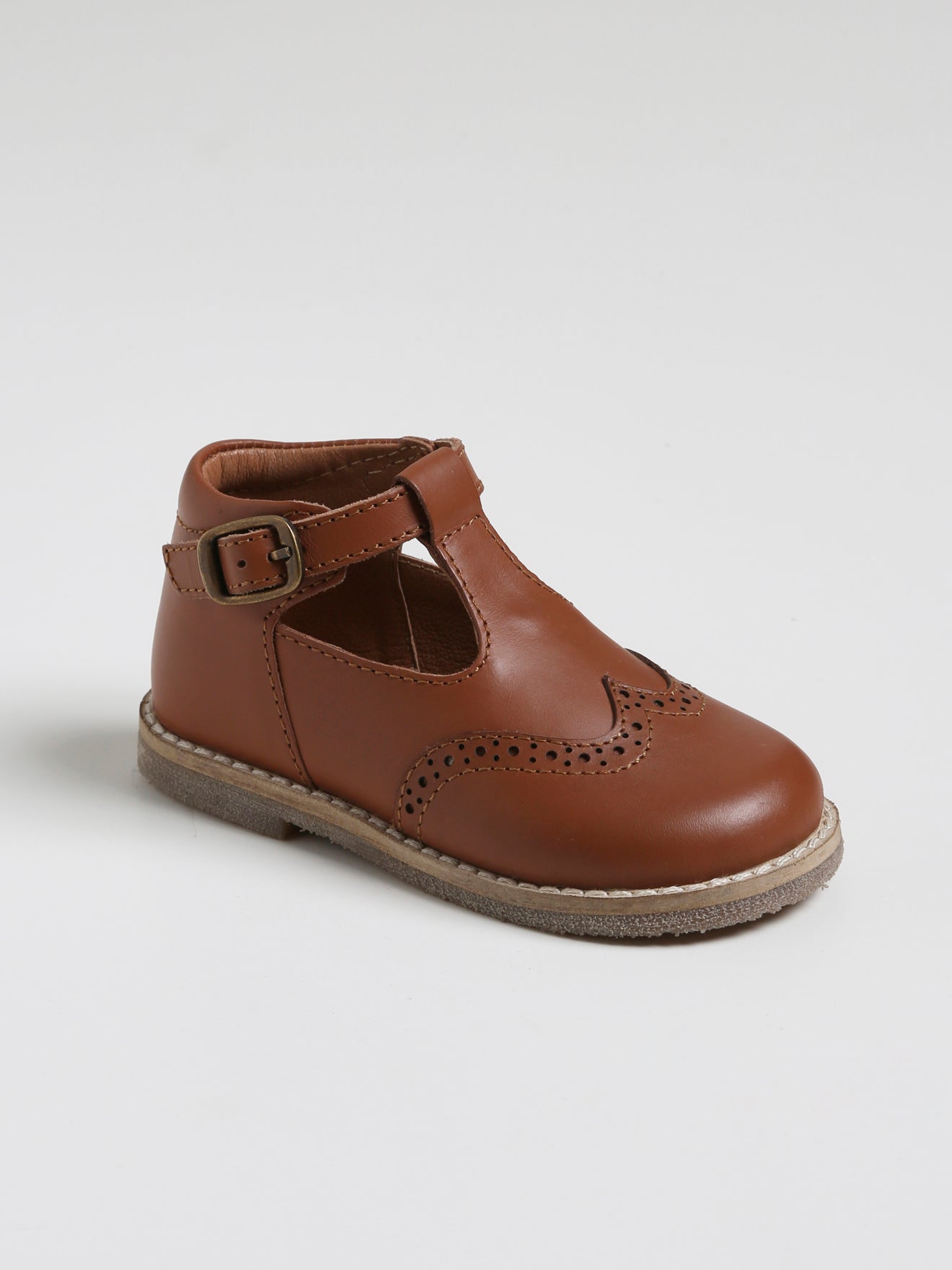 Salomés bout fleuri en cuir bébé